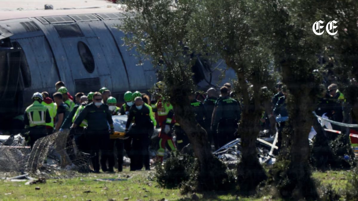 tragedia ferroviaria en toledo por choque de trenes deja al menos 64 personas sin vida trenes toledo reuters